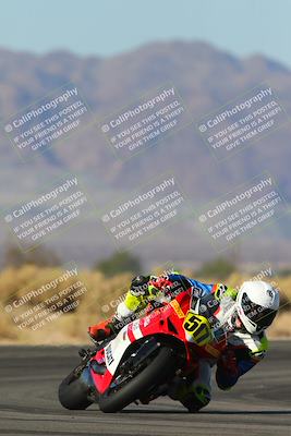 media/Dec-06-2024-CVMA Friday Practice (Fri) [[e1d1c5d4fc]]/4-Group 4 and Trackday/Session 4 (Turn 16)/